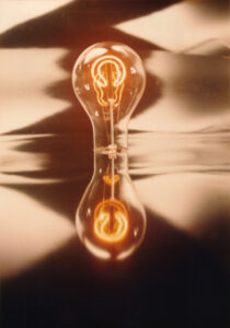 Previna logo filament lamp